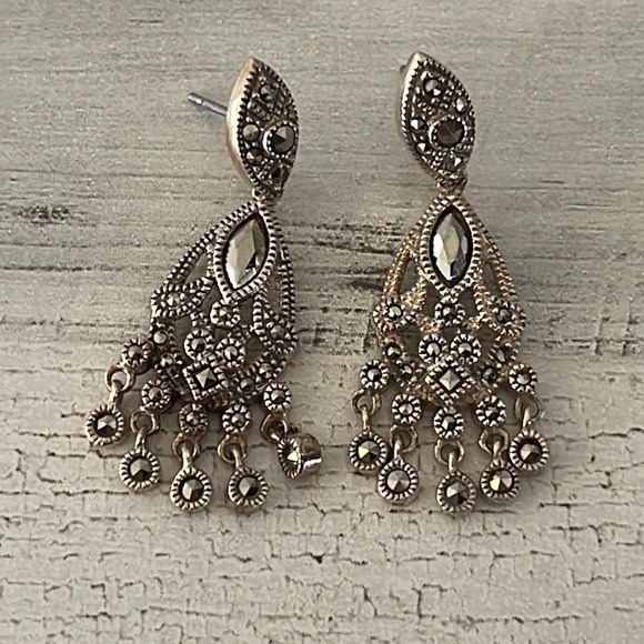 Beautiful Judith Jack Silver Marcasite Earrings. - Picture 4 of 4